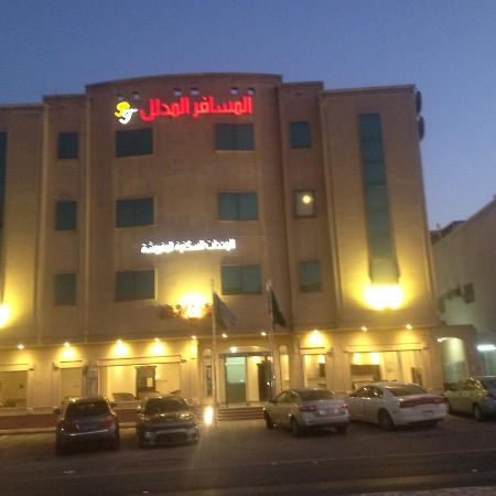 Al Makan Al Mosafer 116 Hotel By Al Azmy Riyadh Exteriör bild