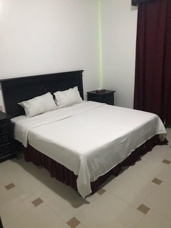 Al Makan Al Mosafer 116 Hotel By Al Azmy Riyadh Exteriör bild